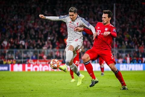 v left in the duel ÊRoberto Firmino FC Liverpool and Mats Hummels FC Bayern Muenchen GER Football UEFA Champions League FC Bayern Muenchen FC Liverpool 13 03 2019 Muenchen Copyright: xTomxWellerx xEibner-Pressefotox EP_eer