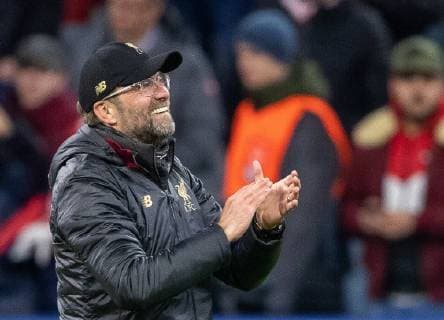 13 03 2019 Allianz Arena Muenchen GER UEFA CL FC Bayern Muenchen vs. FC Liverpool Round of sixteen return in picture Headcoach Juergen Klopp FC Liverpool thanks fans during the UEFA Champions League round of 16 2nd leg match between FC Bayern Muenchen and FC Liverpool at the Allianz Arena in Muenchen Germany on 2019 03 13 Muenchen  EX_GRO