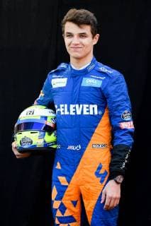 Formel 1, GP Australien, Fotoshooting March 14, 2019 - Melbourne, Victoria, Australia - Lando Norris of Great Britain and McLaren F1 Team poses for a portrait during a photo session ahead of the Australian Formula 1 Grand Prix at Albert Park on March 14, 2019 in Melbourne, Australia F1 Grand Prix of Australia - Previews  - ZUMAn230 20190314_zaa_n230_030 Copyright: xMorganxHancockx