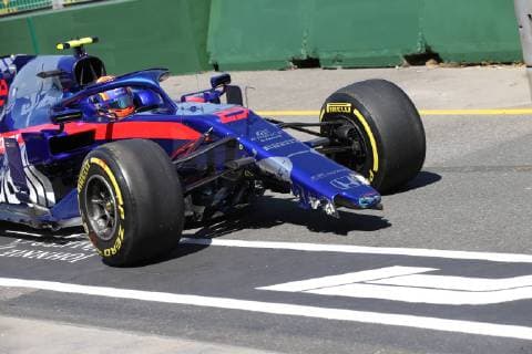 Photo4 LaPresse 15 03 2019 Melbourne, Australia Grand Prix Formula One Australia 2019 In the pic: free Practice 1, Alexader Albon (THA) Scuderia Toro Rosso STR14 crash  Copyright: xPhoto4 LaPressex