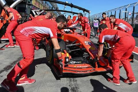 March 15, 2019: Sebastian Vettel (DEU) 5 from the Scuderia Ferrari team during practice session two at the 2019 Australian Formula One Grand Prix at Albert Park, Melbourne, Australia. Cal Media Formula One 2019: Australia - Practice 1 and 2 - ZUMAc04_ 20190315_zaf_c04_065 Copyright: xSydneyxLowx