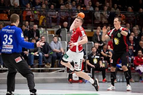 Lübbecke Germany 16 03 2019 2 Handball Bundesliga 2018 2019 TuS N Lübbecke vs Handball Sportverein Hamburg L R Joel Birlehm Lübbecke Dominik Vogt Hamburg Lübbecke Nordrhein Westfalen Germany Merkur Arena