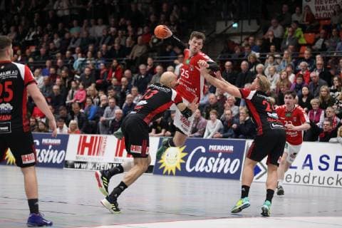 FINN WULLENWEBER Hamburg centre TuS N Luebbecke vs Handball Sport Verein Hamburg Handball 2 Bundesliga 16 03 2019 TuS N Luebbecke vs Handball Sport Verein Hamburg Handball 2 Bundesliga 16 03 2019 Luebbecke Copyright: xEIBNER JanxStrohdiekx EP_JSK