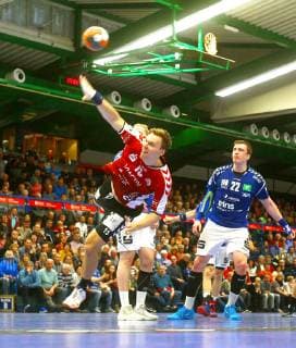 Fynn Ranke Lübeck right Petr Slachta Aue Handball 2 League 2018 19 EHV Aue VfL Lübeck Schwartau 26 27 am 16 3 2019 EHV Aue VfL Lübeck Schwartau