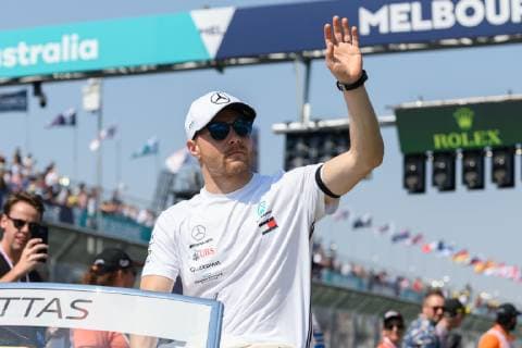 March 17, 2019: Valtteri Bottas (FIN) 77 from the Mercedes AMG Petronas Motorsport team waves to the crowd during the drivers parade prior to the start of the 2019 Australian Formula One Grand Prix at Albert Park, Melbourne, Australia. Cal Media Formula One 2019: Australia - Race Day - ZUMAc04_ 20190317_zaf_c04_027 Copyright: xSydneyxLowx