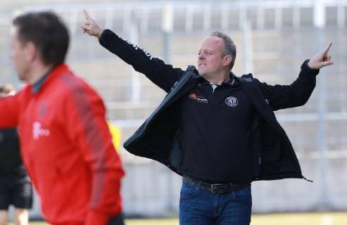 Coach Daniel Weber VfR Garching Football Regional League Bayern Grünwalderstadion 17 03 2019 FC Bayern II VfR Garching
