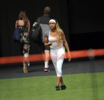 March 17, 2019 - Miami Gardens, Florida, United States Of America - MIAMI GARDENS, FL - MARCH 17: Frances Tiafoe s Girlfriend Ayan Broomfield on the practice court prior to the start of the Miami Open Tennis Tournament at Hard Rock Stadium on March 17, 2019 in Miami Gardens, Florida...People: Frances Tiafoe s Girlfriend Ayan Broomfield. Miami Open - Practice Court - ZUMAs214 20190317_zda_s214_045 Copyright: xSMGx