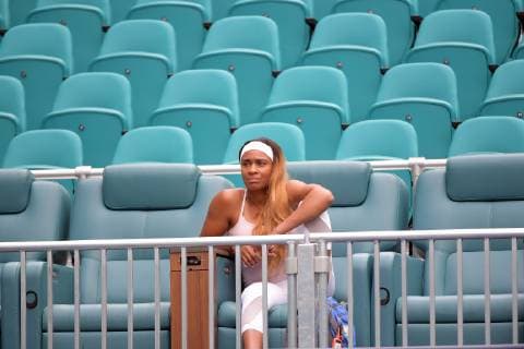 March 17, 2019 - Miami Gardens, Florida, United States Of America - MIAMI GARDENS, FL - MARCH 17: Frances Tiafoe s Girlfriend Ayan Broomfield on the practice court prior to the start of the Miami Open Tennis Tournament at Hard Rock Stadium on March 17, 2019 in Miami Gardens, Florida...People: Frances Tiafoe s Girlfriend Ayan Broomfield. Miami Open - Practice Court - ZUMAs214 20190317_zda_s214_046 Copyright: xSMGx