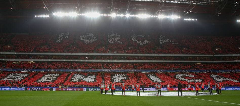 2017 02 14 UEFA Champions League S L Benfica Borussia Dortmund v l Choreo Fans Mood Scarves Shirts Emotions Photo Joaquim Ferreira Copyright: JoaquimxFerreira