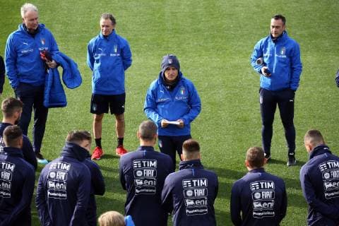Photo LaPresse - Jennifer Lorenzini 19 March 2019 Firenze (Italy) Soccer Italy Italian Football meeting - "Coverciano" - Training In the pic: Roberto Mancini, coach of Italy and the players during the training  Copyright: xLaPresse JenniferxLorenzinix