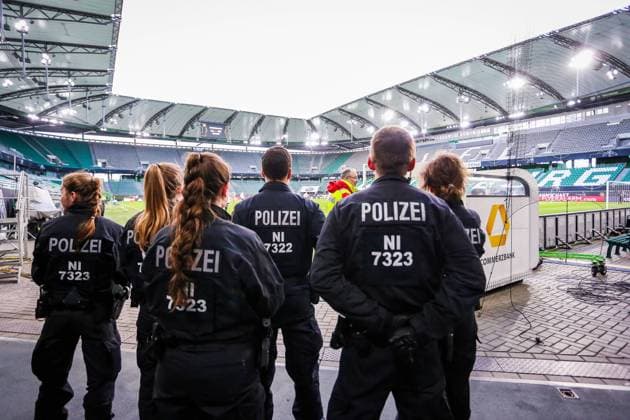 The police ensure the final training of the German national team at the Volkswagen Arena in Wolfsburg DFB regulations prohibit any use of photographs as image sequences and or quasi video GER Football match Final training of the DFB Team 19 03 2019 Wolfsburg Copyright: xTomxWellerx xEibner-Pressefotox EP_eer