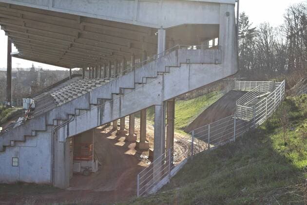 17 03 2019 xmohx Football 2 Bundesliga Women 1 FC Saarbruecken SV Meppen emspor v l Conversion of the stadium Hintertortribuene DFL DFB REGULATIONS PROHIBIT ANY USE OF PHOTOGRAPHS as IMAGE SEQUENCES and or QUASI VIDEO Saarbruecken