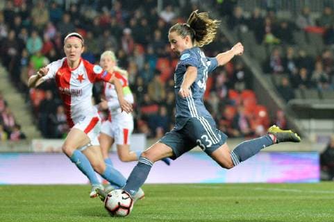 Shot by Sara Daebritz FC Bayern Munich Prague Czech Republic 20 03 2019 Football Womens football Slavia Prague FC Bayern Munich xklx