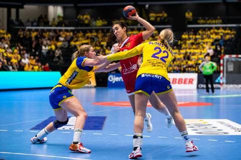 190322 Swedens Linn Blohm and Hanna Blomstrand during a national handball match between Sweden and Russia on March 22, 2019 in Eskilstuna,  Copyright: ANDREASxLxERIKSSON BB190322AE022