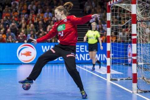 Handball Women Test match Netherlands Germany Nele Kurzke Germany Leverkusen Groningen MartiniPlaza Arena Netherlands