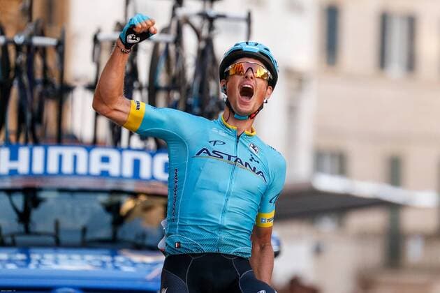 Jakob Fuglsang DEN DK Astana Pro Team wins 5 day at Tirreno Adriatico 2019 single-handed Finish Final Final Sprint Jubilation Joy Luck Emotions Emotions Mimic Mimic Gestic Gestic Action Racing Scene Landscape Landscape horizontal Event Event 54 Tirreno Adriatico 5 Stage Stage 5 Colli al Metauro to to Recanati 180 0 km Place Location Recanati Region Marches Country Italy Italy Date Date 17 03 2019 Cycling 54 Tirreno Adriatico 5 Stage 17 03 2019