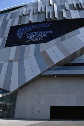 Fußball, Tottenham Hotspur Stadium eröffnet neues Stadion A general view of the new White Hart Lane stadium home of Tottenham Hotspur FC before the start of the Test Event match at Tottenham Hotspur Stadium, London. Picture date: 24th March 2019. Picture credit should read: Robin Parker Sportimage EDITORIAL USE ONLY. No use with unauthorised audio, video, data, fixture lists, club league logos or live services. Online in-match use limited to 120 images, no video emulation. No use in betting, games or single club league player publications. RP1_3272.JPG
