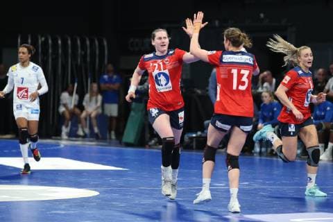 Handball, Golden League Damen, Frankreich - Norwegen Ingvild Bakkerud (Norvege) HANDBALL : Golden League - 3eme journee - France vs Norvege - 24 03 2019 KevinDomas Panoramic 