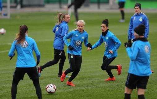 Pernille Harder VfL Wolfsburg 22 Final training
