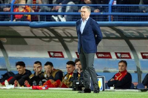Montenegro v England UEFA EURO EM Europameisterschaft Fussball 2020 Qualifiers Montenegro Coach Ljubisa Tumbakovic during the UEFA Euro 2020 Qualifiers match at the Podgorica City Stadium, Podgorica Content Not Available For UK Newspapers Copyright: xPaulxChestertonx FIL-13030-0216