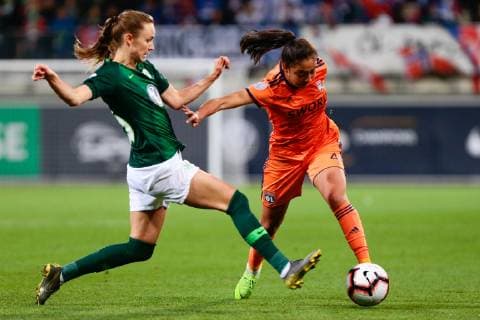 27 03 2019 xtgx Football UEFA Women s Champions League VfL Wolfsburg Olympique Lyon emspor v l Caroline Graham Hansen VfL Wolfsburg 26 Selma Bacha Olympique Lyon 4 duel duel fight tackle DFL DFB REGULATIONS PROHIBIT ANY USE OF PHOTOGRAPHS as IMAGE SEQUENCES and or QUASI VIDEO AOK Stadium