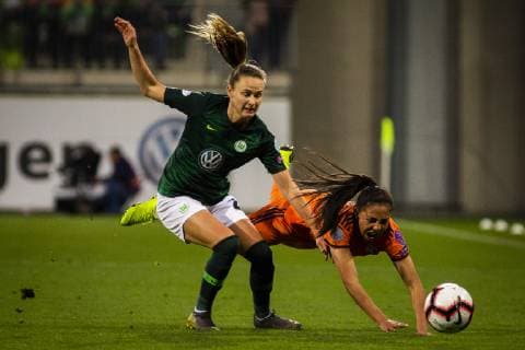 GER UWCL quarter finals VfL Wolfsburg vs Olympique Lyon 27 03 2019 AOK Stadium Wolfsburg GER UWCL quarter finals VfL Wolfsburg vs Olympique Lyon UEFA REGULATIONS PROHIBIT ANY USE OF PHOTOGRAPHS AS IMAGE SEQUENCES AND OR QUASI VIDEO picture shows Caroline Graham Hansen VfL Wolfsburg 26 foult Selma Bacha Lyon 4 nordphotox xRauch nph00251
