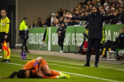 GER UWCL quarter finals VfL Wolfsburg vs Olympique Lyon 27 03 2019 AOK Stadium Wolfsburg GER UWCL quarter finals VfL Wolfsburg vs Olympique Lyon UEFA REGULATIONS PROHIBIT ANY USE OF PHOTOGRAPHS AS IMAGE SEQUENCES AND OR QUASI VIDEO pictured picture shows Reynald Pedros coach Lyon complains after foul on Selma Bacha Lyon 4 nordphotox xRauch nph00251