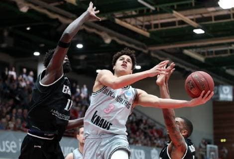 Germany Würzburg s Oliver Arena 27 03 2019 Basketball Fiba Europe Cup s Oliver Wuerzburg Bakken Bears picture v l Michel DIOUF Bakken Bears 11 Joshua Obiesie s Oliver Würzburg 3 and Adama DARBOE Bakken Bears 4 Copyright: HMBxMedia xHeikoxBecker