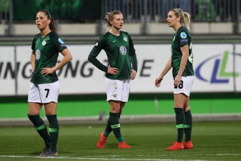 Disappointed Sara Bjork Gunnarsdottir Alexandra Popp Lena Goeßling v li VfL Wolfsburg UEFA Womens Champions League 2018 2019 VfL Wolfsburg vs Olympique Lyon at AOK Stadium in Wolfsburg action Germany football women women women 27 03 2019