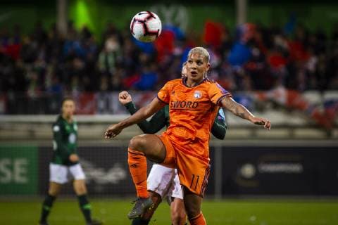 GER UWCL quarter finals VfL Wolfsburg vs Olympique Lyon 27 03 2019 AOK Stadium Wolfsburg GER UWCL quarter finals VfL Wolfsburg vs Olympique Lyon UEFA REGULATIONS PROHIBIT ANY USE OF PHOTOGRAPHS AS IMAGE SEQUENCES AND OR QUASI VIDEO in picture shows Shanice van de Sanden Lyon 11 in duel with Babett Peter VfL Wolfsburg 8 nordphotox xRauch nph00251
