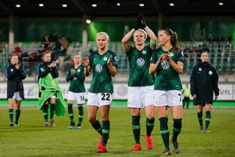27 03 2019 xtgx Football UEFA Women s Champions League VfL Wolfsburg Olympique Lyon emspor v l Pernille Harder VfL Wolfsburg 22 Nilla Fischer VfL Wolfsburg 4 Sara Bjoerk Gunnarsdottir VfL Wolfsburg 7 thank the fans disappointed disappointed looking disappointed down disappointed DFL DFL REGULATIONS PROHIBIT ANY USE OF PHOTOGRAPHS as IMAGE SEQUENCES and or QUASI VIDEO AOK Stadium