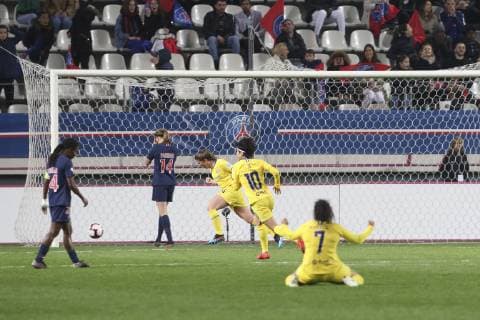 Joie sur le but de Chelsea FOOTBALL FEMININ : PSG Vs Chelsea - Ligue des Champions - 27 03 2019 MichaelBaucher Panoramic 