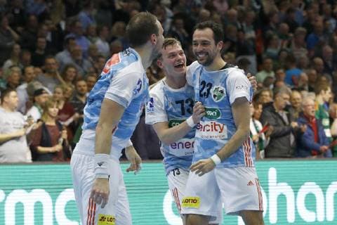 27 03 2019 Swiss Life Hall Hannover EHF Cup Group Phase TSV Hannover Burgdorf vs RK Nexe HRV in picture Kai Haefner 17 Han Burgdorf Timo Kastening 73 Han Burgdorf and Christian Ugalde Garcia 23 Han Burgdorf cheer after victory TSV Hannover Burgdorf vs RK Nexe