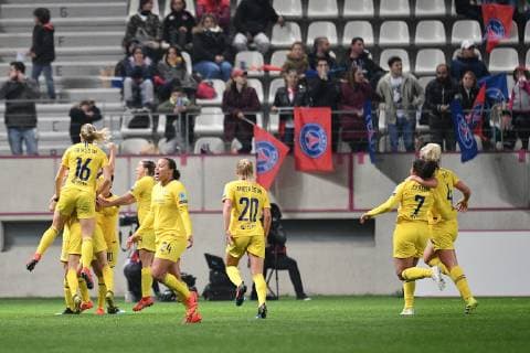 (190328) -- PARIS, March 28, 2019 -- Chelsea s players celebrate after scoring during the second leg match of UEFA Women s Champions League quarterfinal between Paris Saint-Germain and Chelsea at Jean Bouin Stadium in Paris, France, on March 27, 2019. Chelsea lost the match 1-2, but still advanced to the semifinal with a total score of 3-2. ) (SP)FRANCE-PARIS-SOCCER-UEFA WOMEN S CHAMPIONS LEAGUE-QUARTERFINAL-PSG VS CHELSEA JackxChan 