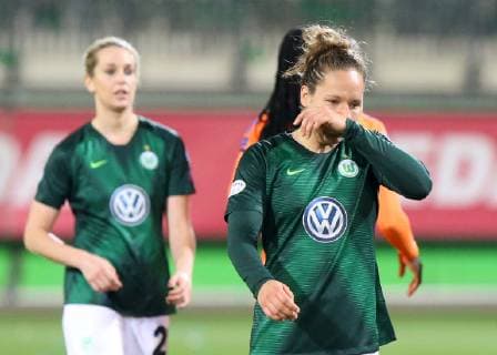 VfL vs Olympique Lyon CL Women Wolfsburg Germany 27 03 2019 FOOTBALL VfL Wolfsburg vs Olympique Lyon Champions League Womens quarter finals season 2018 19 Babette Peter VfL Wolfsburg disappointed sad dejected desperate down frustrated frustrated disappointment Wolfsburg