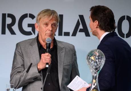 28 03 2019 xfux Soccer DFB Coach DFB Ceremony on the occasion of the completion of the 65 Soccer Teacher Training Course emspor v l Volker Finke receives an award for his lifes work Cologne