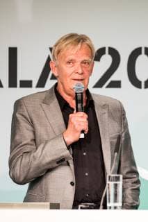 DFB Trainer Gala 2019 Koeln Hyatt Regency 28 03 2019 Volker Finke is honoured for his lifes work DFB Trainer Gala 2019 Koeln Hyatt Regency xswx