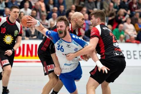 Lübbecke Germany 29 03 2019 2 Handball Bundesliga 2018 2019 TuS N Lübbecke vs TV Großwallstadt L R Lars Spieß Großwallstadt Marko Bagaric Lübbecke Moritz Schade Lübbecke Lübbecke Nordrhein Westfalen Germany Merkur Arena