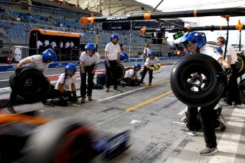 Motorsports: FIA Formula One World Championship WM Weltmeisterschaft 2019, Grand Prix of Bahrain, 55 Carlos Sainz jr. (ESP, McLaren F1 Team), Sakhir Bahrain