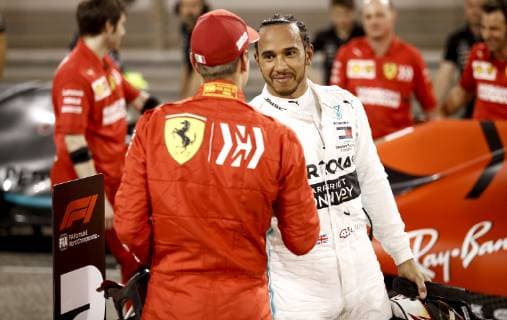 Motorsports: FIA Formula One World Championship WM Weltmeisterschaft 2019, Grand Prix of Bahrain, 5 Sebastian Vettel (GER, Scuderia Ferrari Mission Winnow), 44 Lewis Hamilton (GBR, Mercedes AMG Petronas Motorsport), Sakhir Bahrain