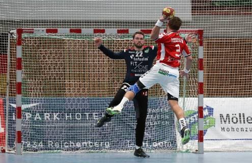 v li Max Brustmann DJK Rimpar Wölfe Stefan Schröder Handball Sportverein Hamburg DKB 2 Handball Bundesliga DJK Rimpar Wölfe Handball Sportverein Hamburg xfsx
