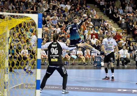31 03 2019 xlakx Handball HBL Fuechse Berlin Balatonfueredi KSE emspor v l Ando Arian Balatonfueredi KSE 96 for jump throw Fabian Wiede Fuechse Berlin 3 Zoltan Szita Balatonfueredi KSE 21 Berlin