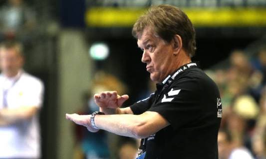 31 03 2019 Handball EHF Cup Group A 12 Matchday Foxes Berlin Balatonfüredi KSE Picture Coach Velimir Petkovic Foxes Berlin gesticulated Handball EHF Cup Group A 12 Matchday Foxes Berlin Balatonfüredi KSE