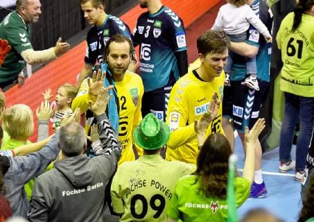 31 03 2019 xlakx Handball HBL Fuechse Berlin Balatonfueredi KSE emspor v l joy cheers of the fans with the players Silvio Heinevetter Fuechse Berlin 12 Malte Semisch Fuechse Berlin 16 Berlin