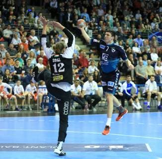 GER European Cup FUECHSE BERLIN VS Balatonfueredi KSE 31 03 2019 Max Schmeling Halle Berlin GER European Cup FUECHSE BERLIN VS Balatonfueredi KSE DHB regulations prohibit any use of photographs as image sequences and or quasi video in picture Kevin Struck Fuechse Berlin 7 Daniel Boesz Balatonfueredi KSE 12 nordphotox xEngler nph00076