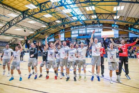 Team HC Elbflorenz 2016 cheers after 30 27 wins during the match in the Handball 2 Bundesliga Men Season 2018 2019 between Dessau Rosslauer HV 06 and HC Elbflorenz 2016 in the Anhalt Arena on 31 March 2019 in Dessau Rosslau Sachsen Anhalt Germany