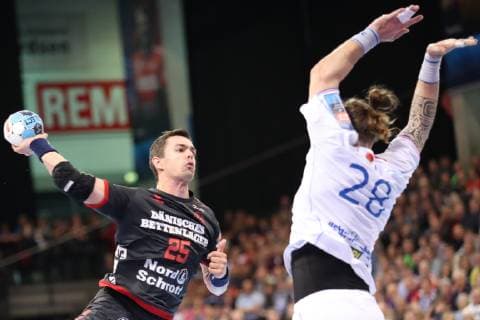 SG Flensburg Handewitt vs. Brest HC Meshkov Handball EHF Champions League Round of 16 31 03 19 Rasmus Lauge Schmidt SG Flensburg Handewitt 25 vs. Pavel Horak Brest HC Meshkov 28 xmmkx