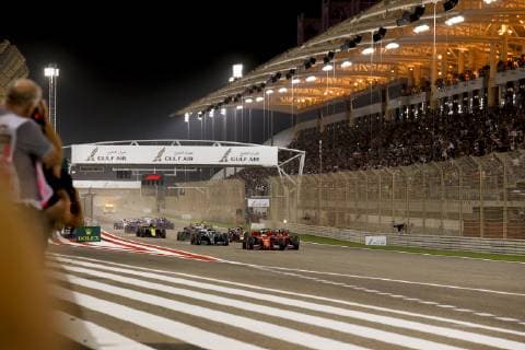 Motorsports: FIA Formula One World Championship WM Weltmeisterschaft 2019, Grand Prix of Bahrain, Start, 5 Sebastian Vettel (GER, Scuderia Ferrari Mission Winnow), 16 Charles Leclerc (MCO, Scuderia Ferrari Mission Winnow), 77 Valtteri Bottas (FIN, Mercedes AMG Petronas Motorsport), 44 Lewis Hamilton (GBR, Mercedes AMG Petronas Motorsport), Sakhir Bahrain
