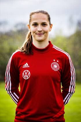 GER Hotel Residence Klosterpforte Team and Portrait Photos DFB Womens National Team 03 04 2019 Hotel Residence Klosterpforte Harsewinkel GER Hotel Residence Klosterpforte Team and Portrait Photos DFB Womens National Team DFB REGULATIONS PROHIBIT ANY USE OF PHOTOGRAPHS AS IMAGE SEQUENCES AND OR QUASI VIDEO picture shows Laura Benkarth DFB Women 30 nordphotox xRauch nph00251