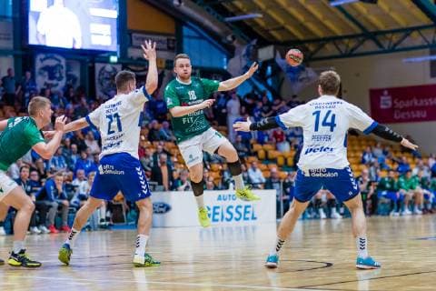 Philip Jungemann 21 Dessau Rosslauer HV 06 Steffen Kaufmann 18 DJK Rimpar Wölfe Florian Pfeiffer 14 Dessau Rosslauer HV 06 during the handball match 2 Bundesliga Men Season 2018 2019 between Dessau Rosslauer HV 06 and DJK Rimpar Wölfe in the Anhalt Arena on 5 April 2019 in Dessau Rosslau Sachsen Anhalt Germany